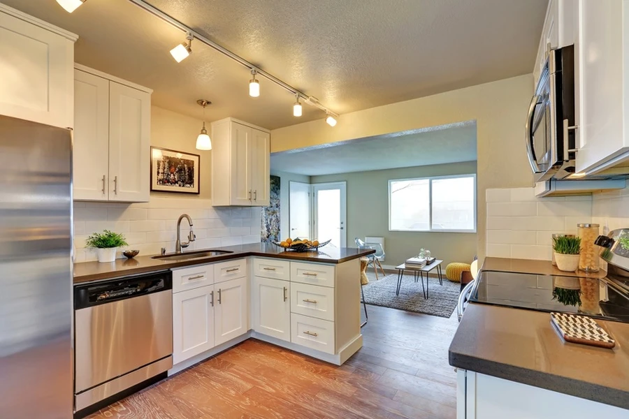 How Kitchen Remodeling Services Maximize Functionality in Sarasota, FL